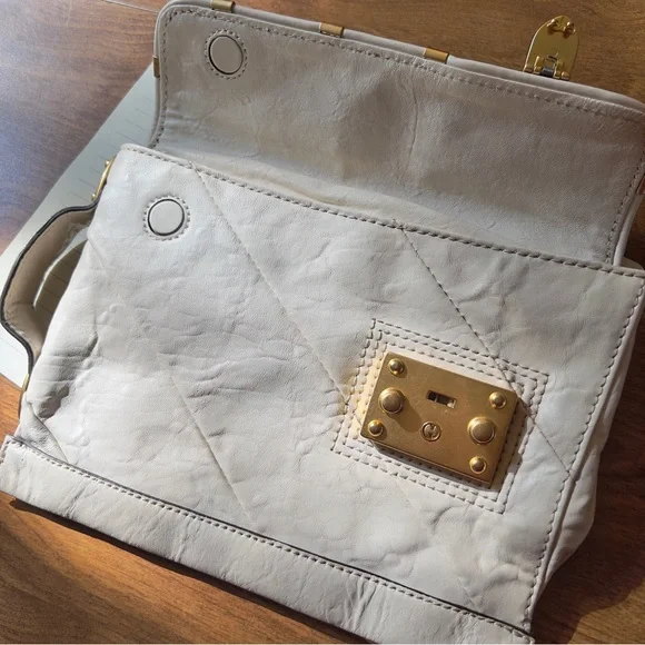 JUICY COUTURE Vintage Cream Off White Soft Leather Gold tone Magnetic Clutch Bag - Picture 5 of 12